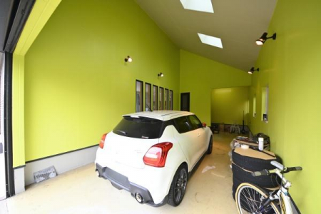 ̑@nC[tԂԉ\ȃCi[K[WuXy[X܂B