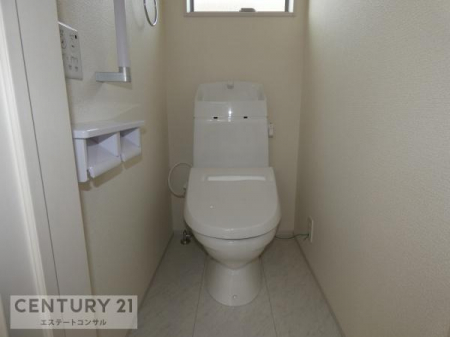 �g�C���@�{�H��@�g�C��