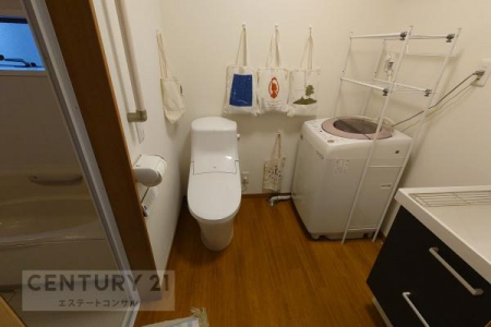 �g�C���@�E�H�V�����b�g�t���g�C����