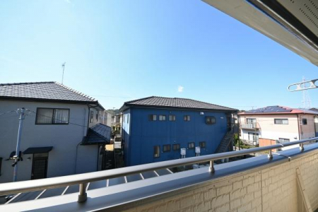 �Z�˂���̒��]�ʐ^�@-