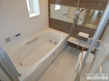 �����@1���̔�������������T�C�Y�̃o�X���[����